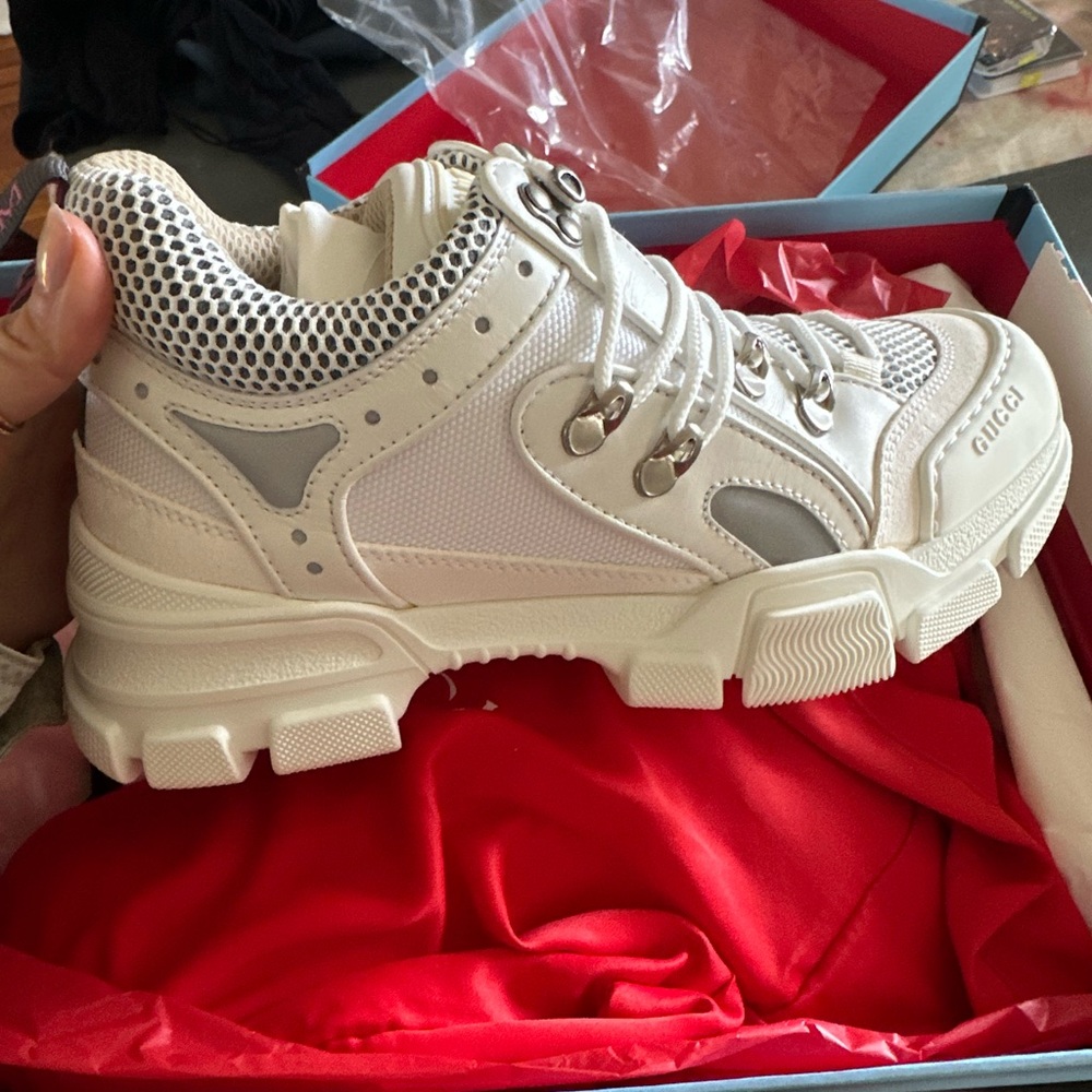 brand new sneakers, size 37.5